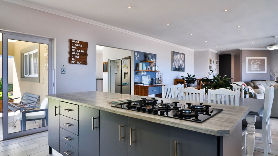 3 Bedroom Property for Sale in Berghof Western Cape